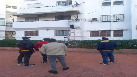 حملة إزالة الصحون اللاقطة بحي يعقوب المنصور في الرباط لجمالية وأمان المدينة