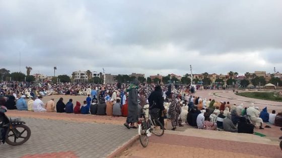 الزمامرة .. أجواء روحانية بمصلى ساحة الانبعات بالزمامرة خلال صلاة عيد الفطر