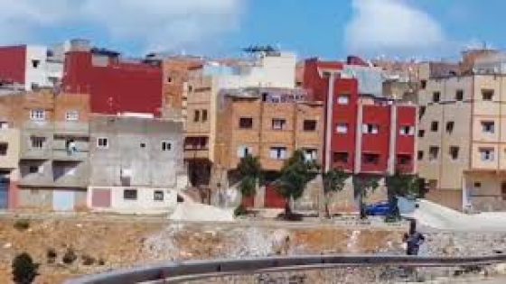 حي القرية بسلا يئن تحت وطأة التهميش… واللوم يُوجَّه إلى مجلس مقاطعة احصين وجماعة سلا