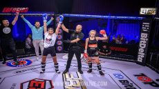 طنجة : البطلة العالمية في الكيك بوكسينغ” إسراء دحمان” تطل لأول مرة على الجمهور المغربي قادم من هولاندا