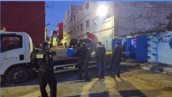 العرائش… فضيحة مدوّية: حجز 25 رزمة من الحشيش داخل مقر جمعية وتوقيف أزيد من 10 متورطين بينهم سائق طاكسي